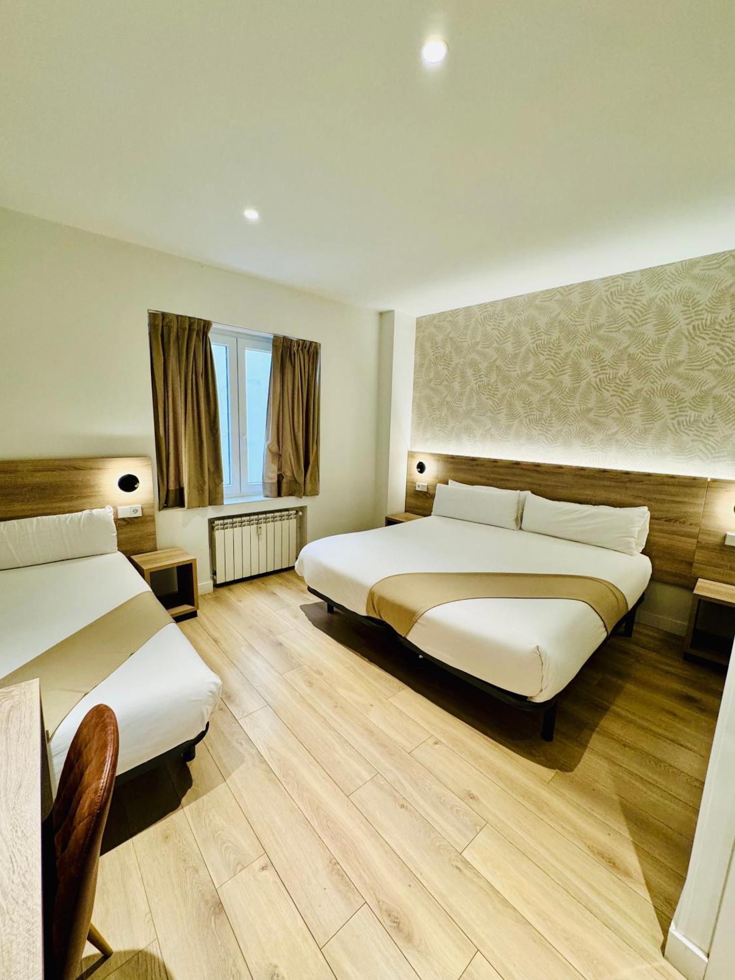 Apartamentos Apolo Madrid Kültér fotó