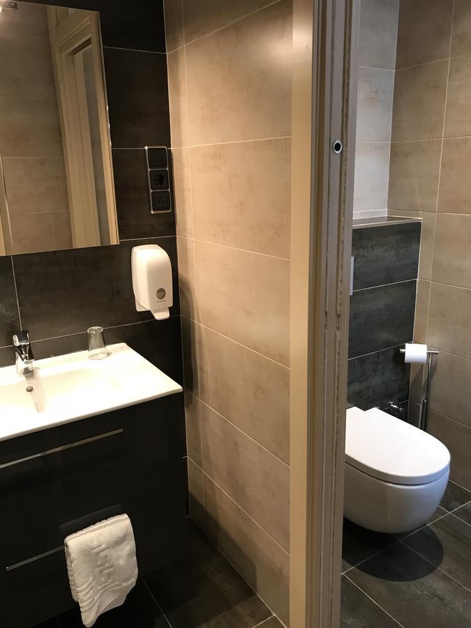 Apartamentos Apolo Madrid Kültér fotó