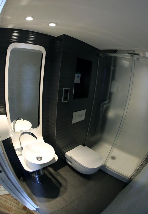 Apartamentos Apolo Madrid Kültér fotó