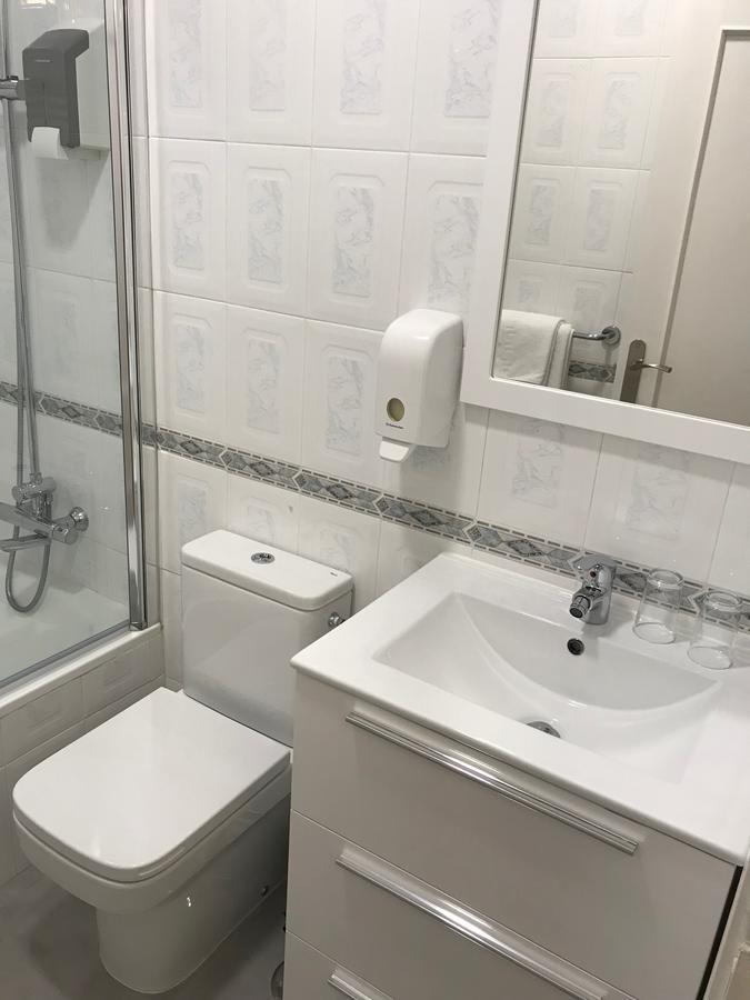 Apartamentos Apolo Madrid Kültér fotó